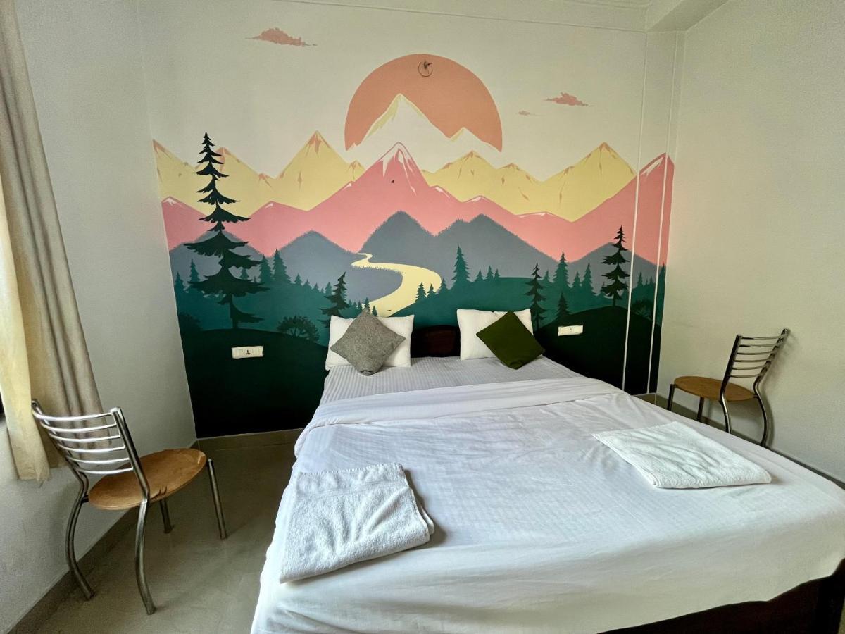 Joey'S Homestay ริชิเคช ภายนอก รูปภาพ